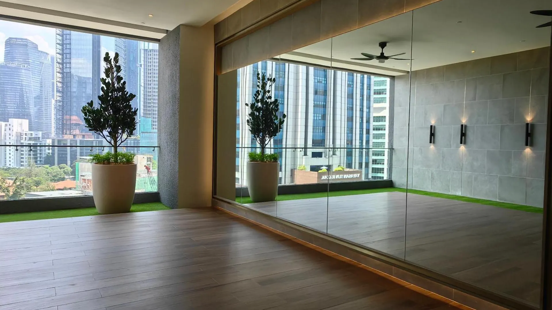 קואלה לומפור Trx Agile Bukit Bintang Superior 8Pax Family Suites דירה קואלה לומפור