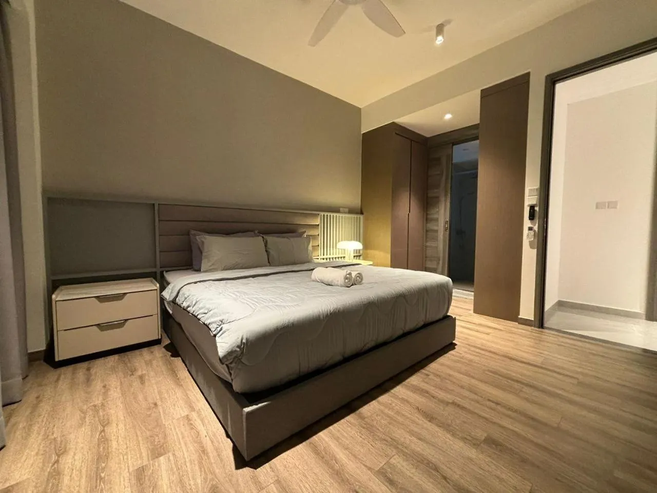 Trx Agile Bukit Bintang Superior 8Pax Family Suites 吉隆坡 0*,  马来西亚